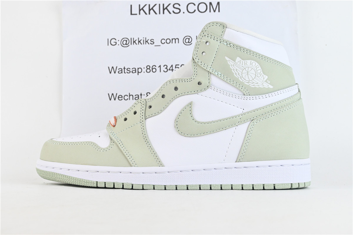AIR JORDAN 1 RETRO HIGH 'SEAFOAM'